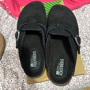 White Mountain Black Mules